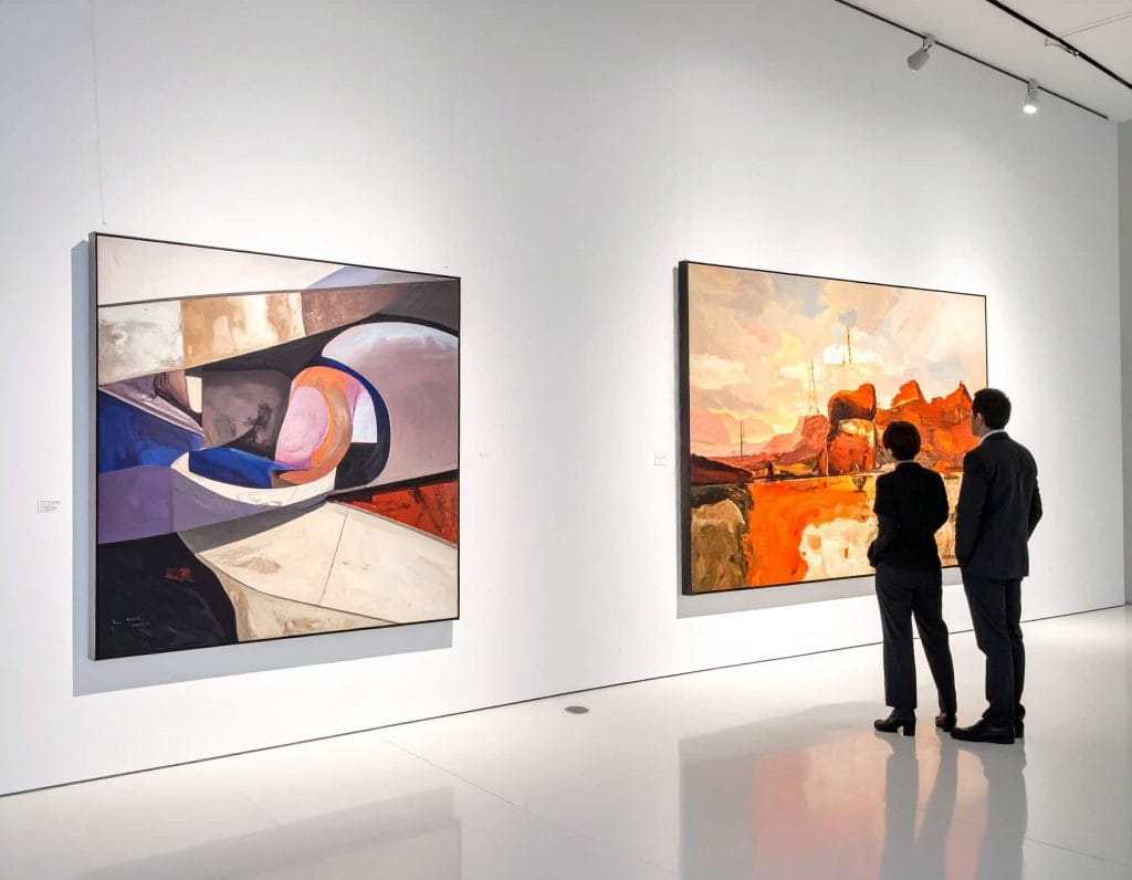 Exposition présentant œuvres IA et humaines
